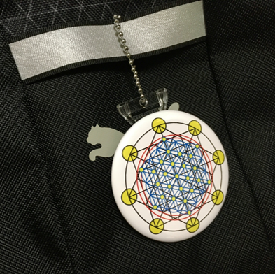 ネオドラの缶バッチ(バッグ)